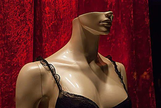 特写,人体模型,穿,黑色,胸罩,零售,展示,商店