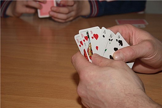 玩扑克图片-玩扑克图片大全-玩扑克高清图片下载