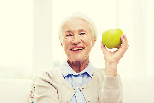 高兴,老年,女人,青苹果,在家