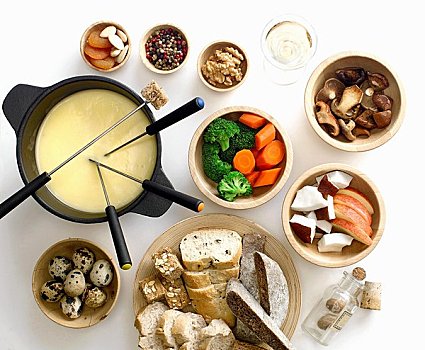 奶酪火锅,蔬菜,蘑菇,面包