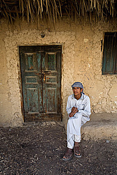 男青年,坐,锡瓦绿洲,埃及,非洲