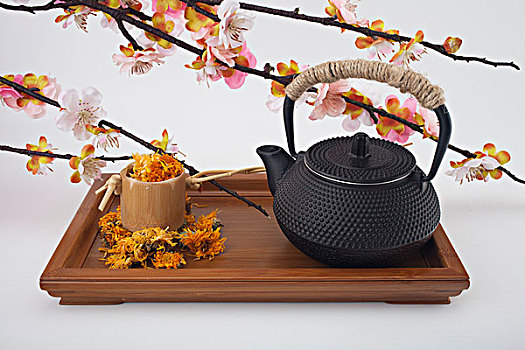 http://www.qunran.cn/html/6e4199952.html