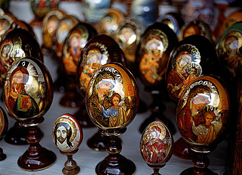 莫斯科跳蚤市场,圣像蛋