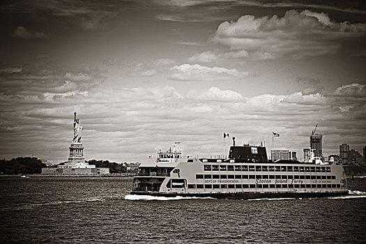 纽约,斯塔滕岛,渡轮,自由女神像,七月,开端,服务,上方,乘客