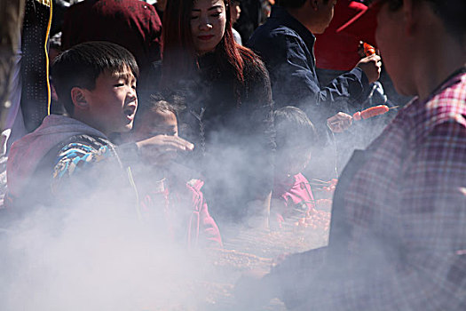 庙会,摊贩,叫卖,美食,小吃,热闹,红火,乡村,风俗,风情,唐山,迁西,榆木岭