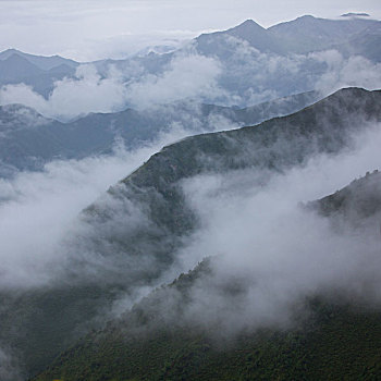 山峰风光