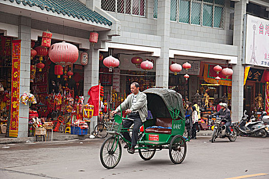 三轮车,街上,正面,庙宇,老城,潮州,中国