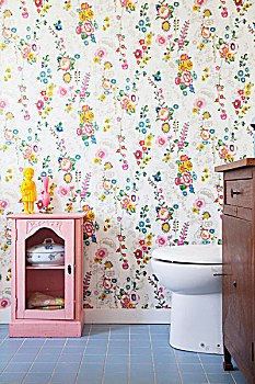 卫生间,彩色,花,壁纸,苍白,蓝色,地砖,小,旧式,柜子