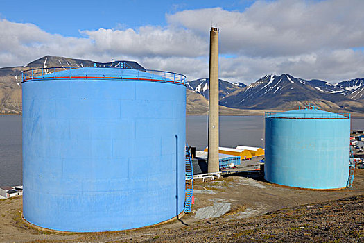油罐,朗伊尔城,斯瓦尔巴特群岛,斯匹次卑尔根岛,挪威