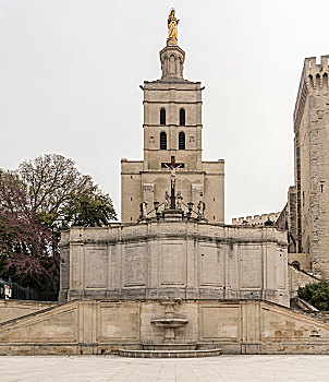 法国阿维尼翁圣母教堂