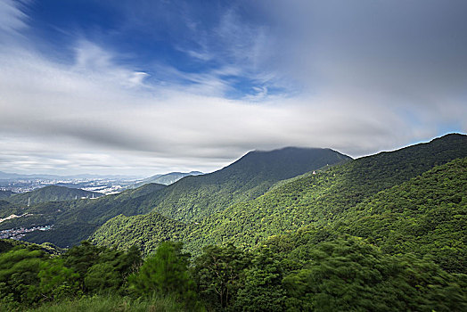 广东深圳梧桐山风景区自然风光