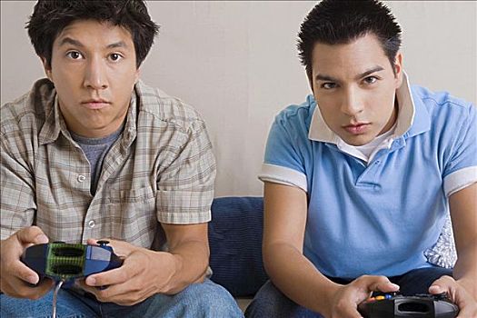 两个,年轻,男人,玩,电子游戏