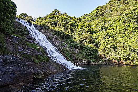 深圳马峦山瀑布