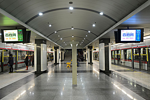 上海地铁站
