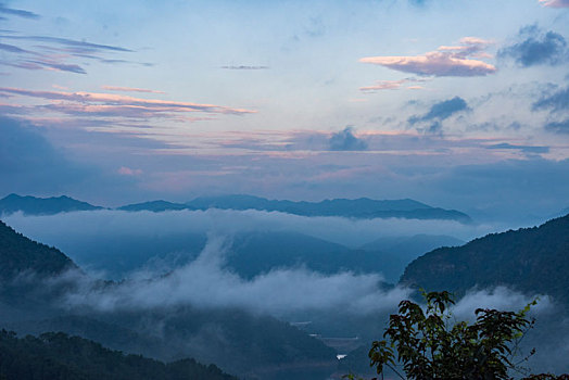 广西蒙山,茶山水库美景入画来