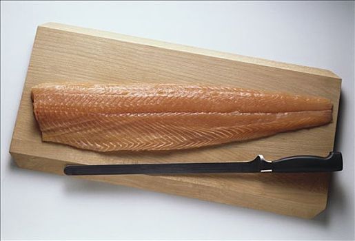 熏制三文鱼,肉片,木质,案板,刀