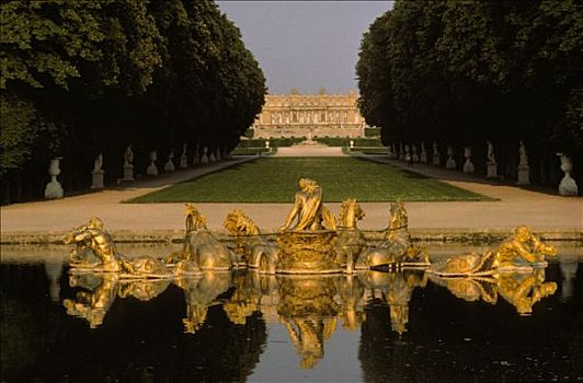 凡尔赛宫,城堡