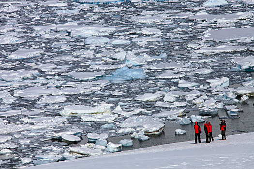 南极冰川风光