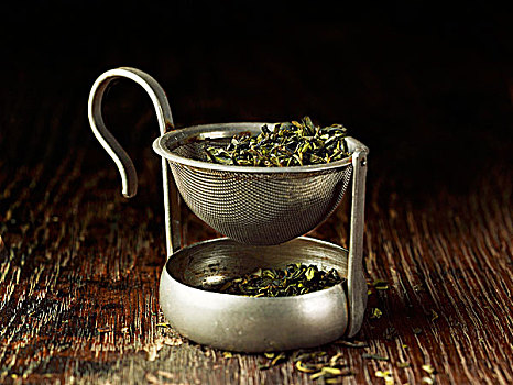 绿茶,滤茶器