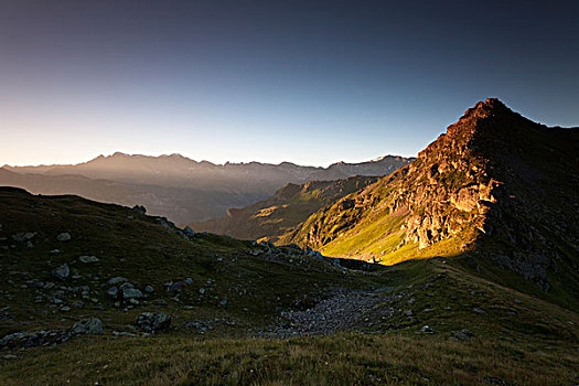 日出,格拉鲁斯,阿尔卑斯山,风景,湖,看,山峦,洞,瑞士,欧洲