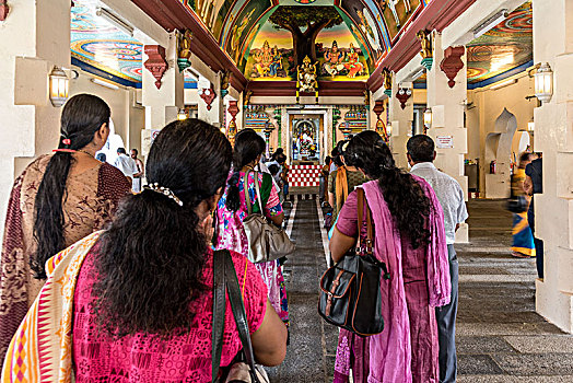 小印度,新加坡,女人,排列,印度教,庙宇,背面视角