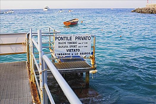 信息牌,码头,卡普里岛,坎帕尼亚区,意大利
