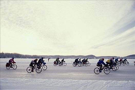 骑手,大,湖,开端,冬天