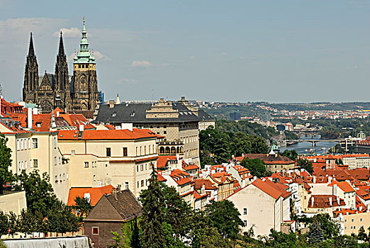 风景,寺院,上方,城市,布拉格,哥特式,大教堂,伏尔塔瓦河,河,捷克共和国,欧洲