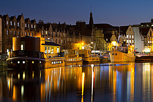 漂浮,餐馆,港口,爱丁堡,苏格兰,驳船,停泊,岸边,郊区,城市