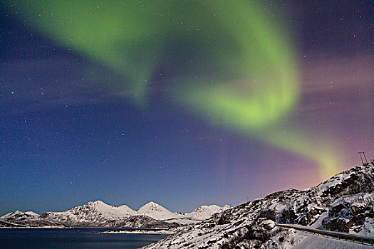 北极光,高处,峡湾,冬天,风景,特罗姆瑟,特罗姆斯,挪威,挪威北部,北方,斯堪的纳维亚
