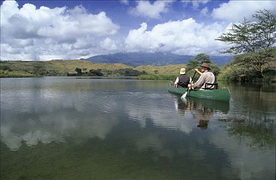 独木舟,湖,攀升,阿鲁沙,国家公园,坦桑尼亚