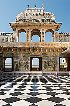 院落,城市宫殿,乌代浦尔,拉贾斯坦邦,印度,亚洲