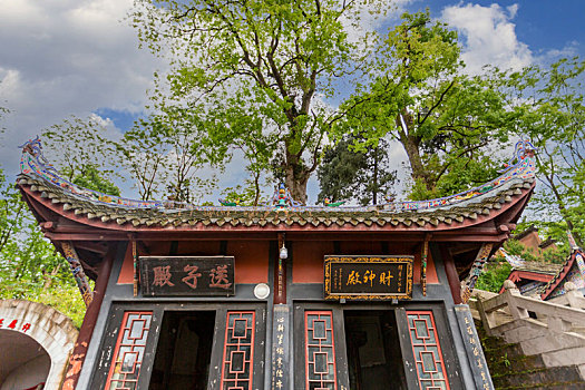 重庆大足圣寿寺财神殿与送子殿