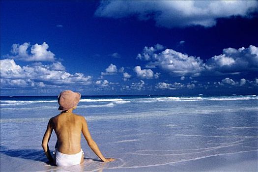 巴哈马,坐,女人,海滩,看,海洋