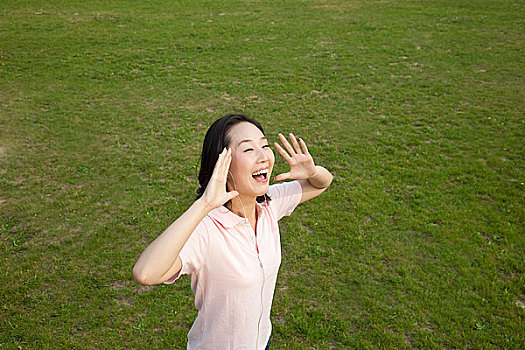 肺癌、结婚�
、生子，但愿爱情有奇迹……