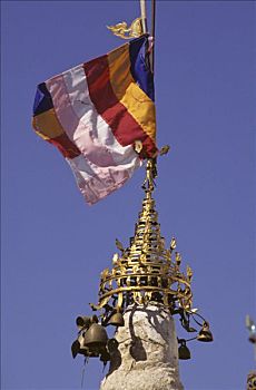 缅甸,波芭山,特写,顶峰,佛塔,钟,旗帜