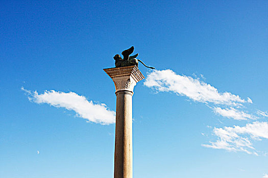 圣马科,柱子,云,小路