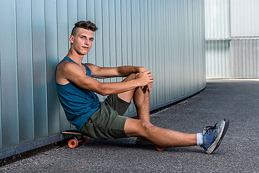 青少年,17岁,坐,滑板,德国,欧洲