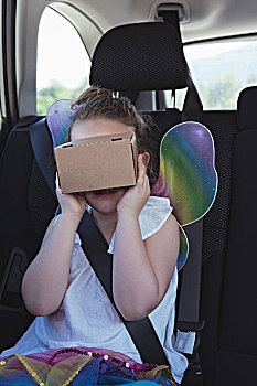 女孩,装扮,使用,虚拟现实,耳机,汽车