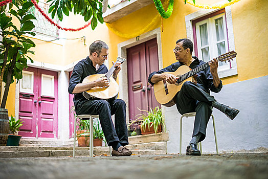 两个,吉他手,声响,葡萄牙人,吉他,阿尔法马区,里斯本,葡萄牙,欧洲