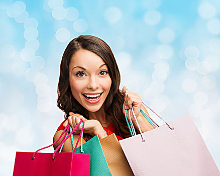 销售,礼物,圣诞节,休假,人,概念,微笑,女人,彩色,购物袋,上方,蓝色,背景