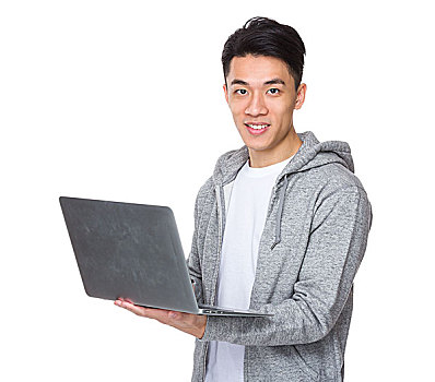 亚洲人,男青年,使用,笔记本电脑
