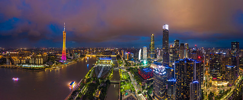 航拍广州塔与珠江新城cbd夜景全景图
