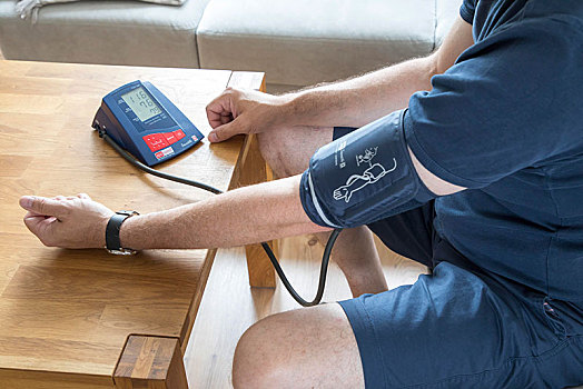 量血压,自动,上臂,血压计,德国,欧洲