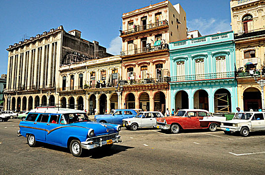 旧式,正面,建筑,彩色,哈瓦那老城,老哈瓦那,哈瓦那,古巴,加勒比