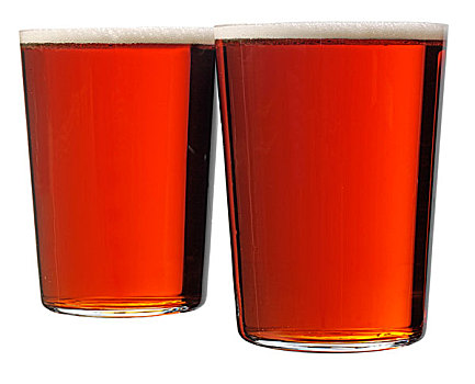 两个,玻璃杯,淡啤酒,抠像