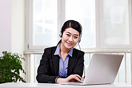 两个女人的房间剧情介绍
