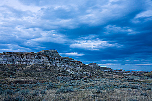 乌云,移动,上方,恐龙省立公园,艾伯塔省,加拿大