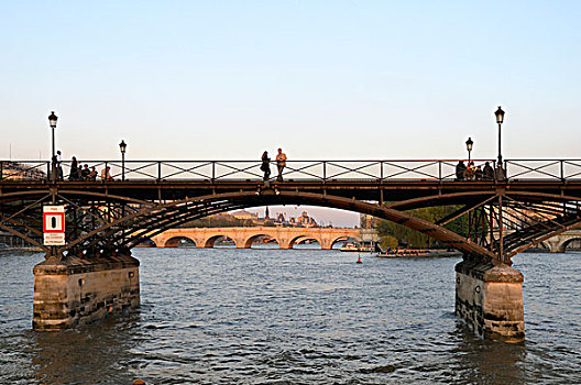 伴侣,站立,艺术,桥,巴黎,法国,欧洲