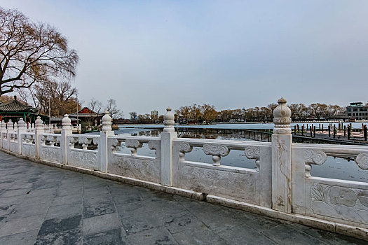 北京市什刹海公园古建园林建筑